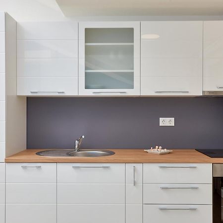 Apartments Nika Turanj Rom bilde