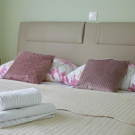 Apartments Nika Turanj Rom bilde