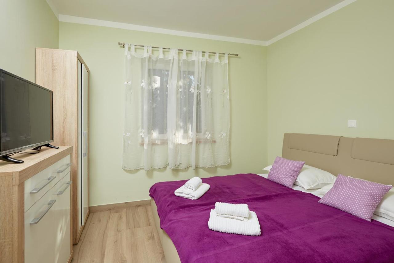 Apartments Nika Turanj Rom bilde
