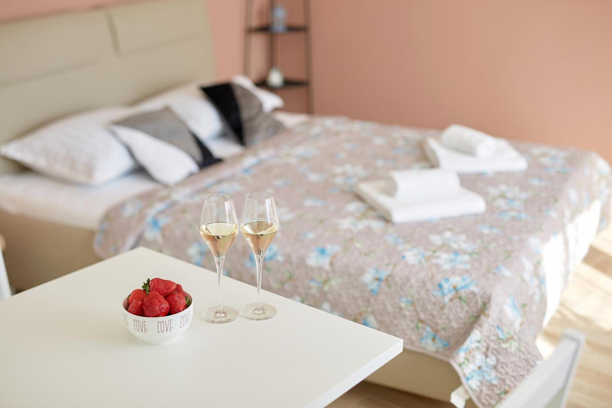 Apartments Nika Turanj Rom bilde
