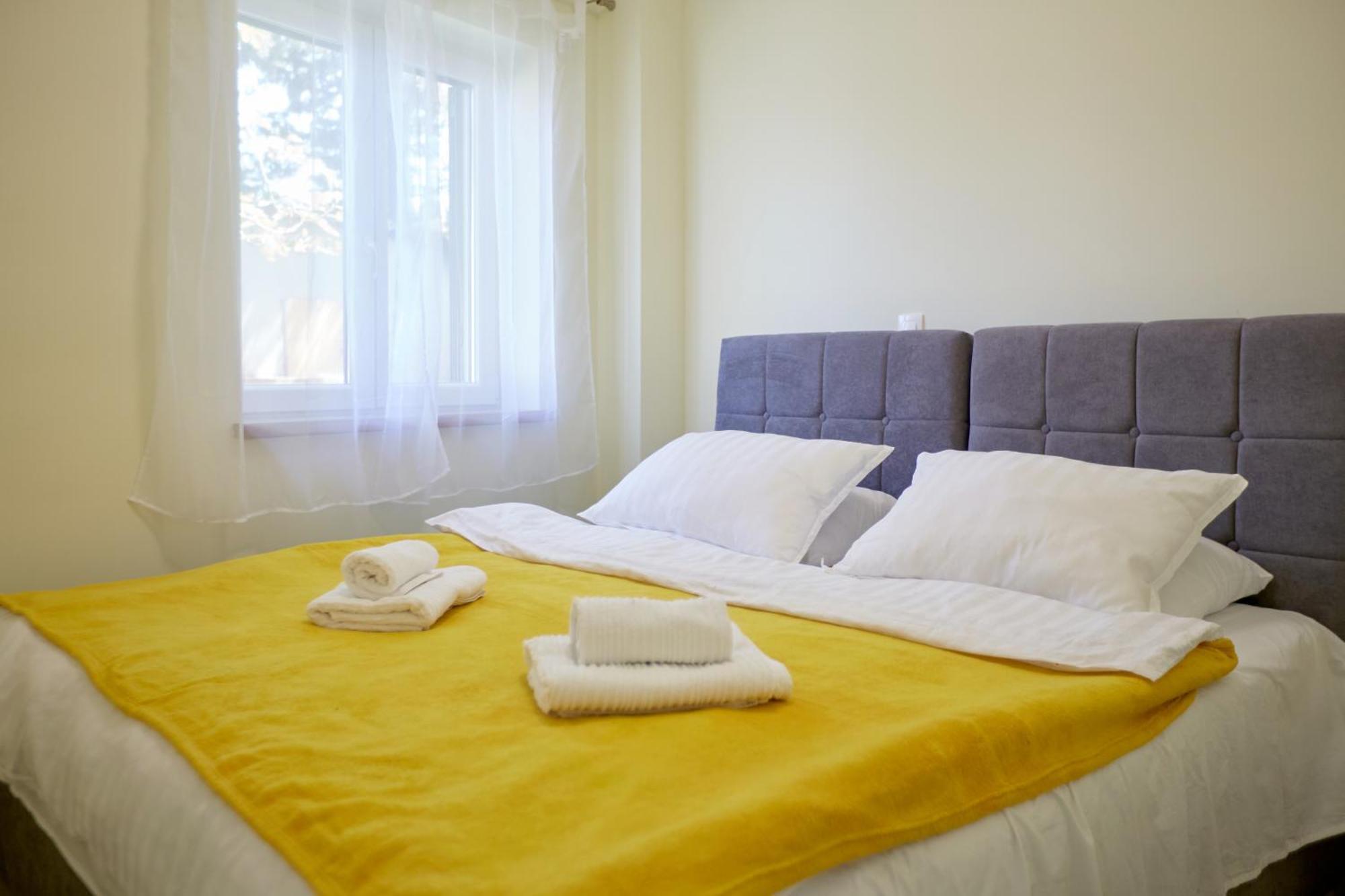 Apartments Nika Turanj Rom bilde